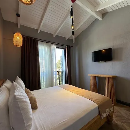 Trina Talles - Luxury Design Adult Only Szálloda 4*